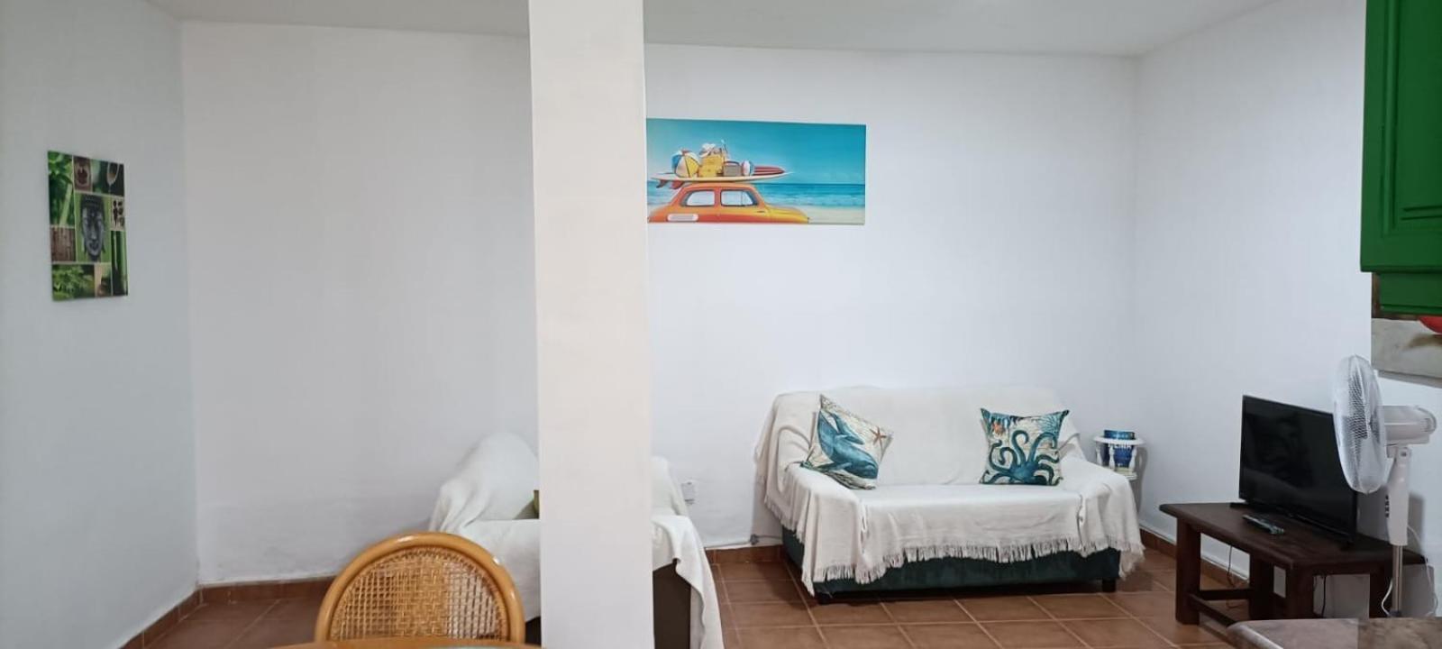 Habitacion Matrimonial En Un Bajo Bano Compartido Areas Compartidas Абадес Экстерьер фото